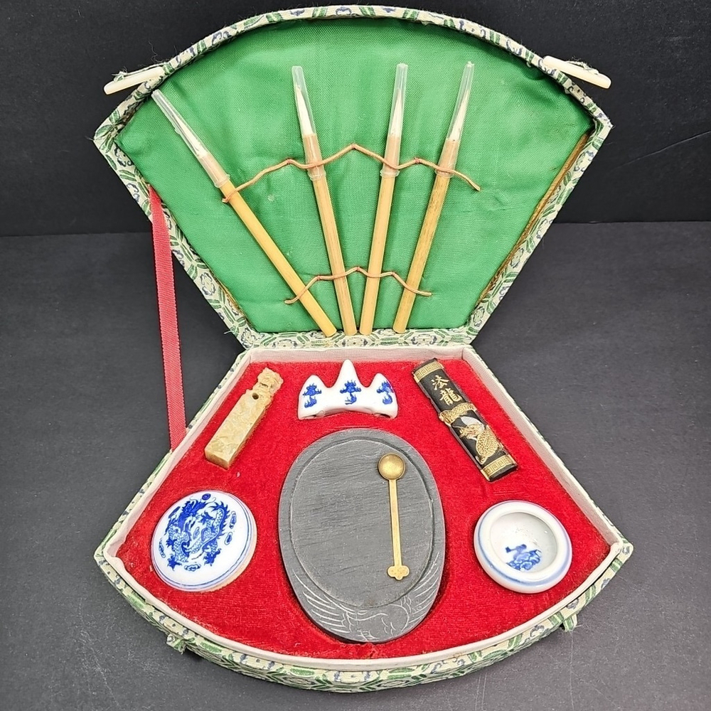 Chinese Calligraphy Set - Picture 1 of 14